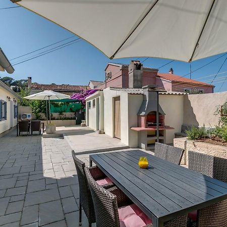 Apartments Relax Veli Lošinj المظهر الخارجي الصورة