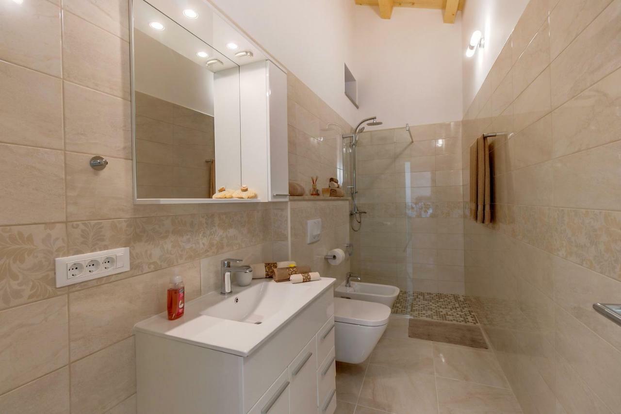 Apartments Relax Veli Lošinj المظهر الخارجي الصورة