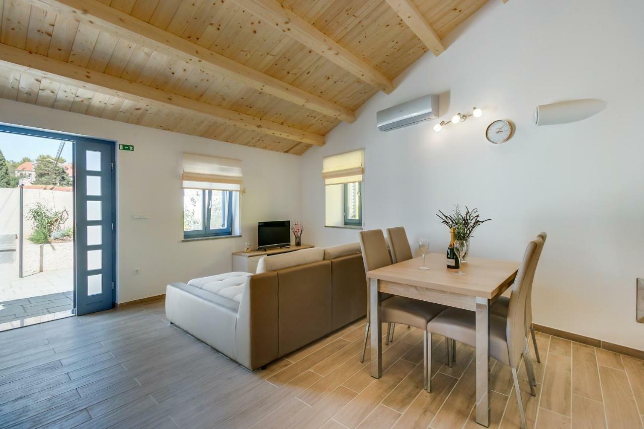 Apartments Relax Veli Lošinj المظهر الخارجي الصورة