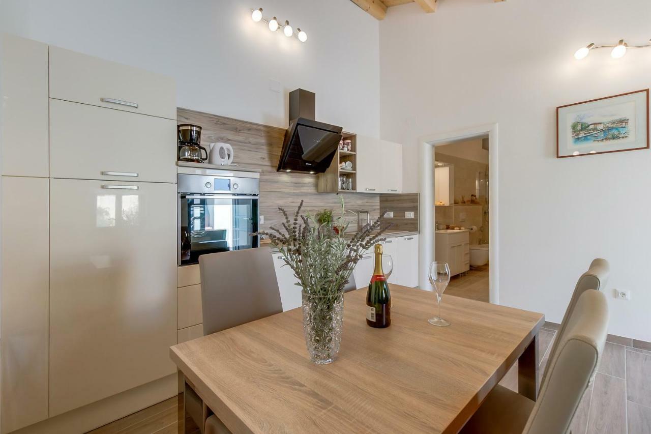 Apartments Relax Veli Lošinj المظهر الخارجي الصورة