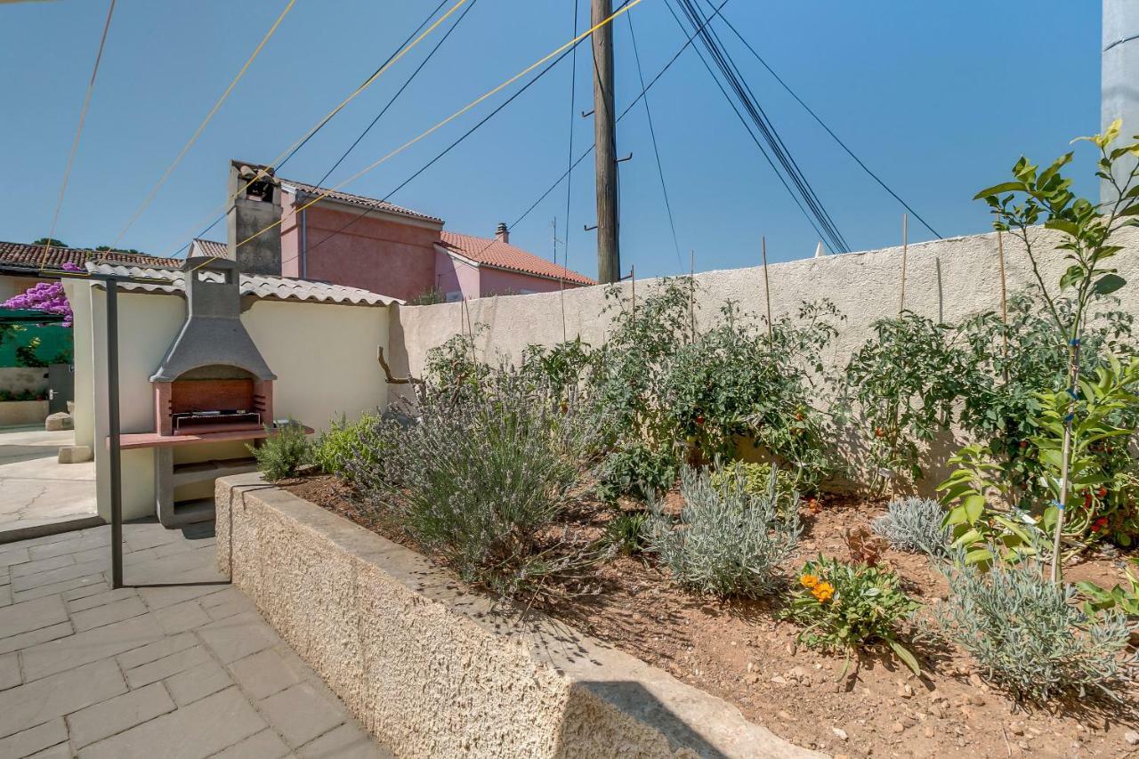 Apartments Relax Veli Lošinj المظهر الخارجي الصورة