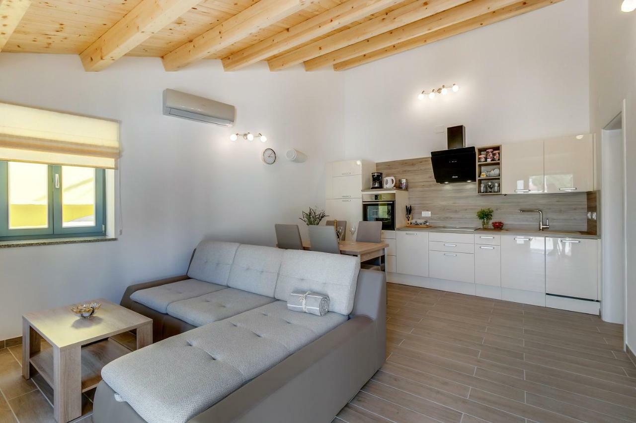 Apartments Relax Veli Lošinj المظهر الخارجي الصورة