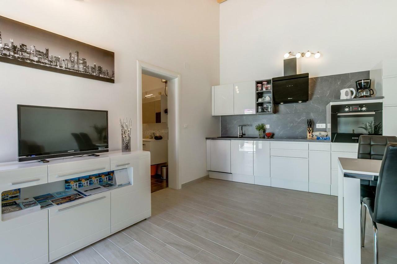 Apartments Relax Veli Lošinj المظهر الخارجي الصورة