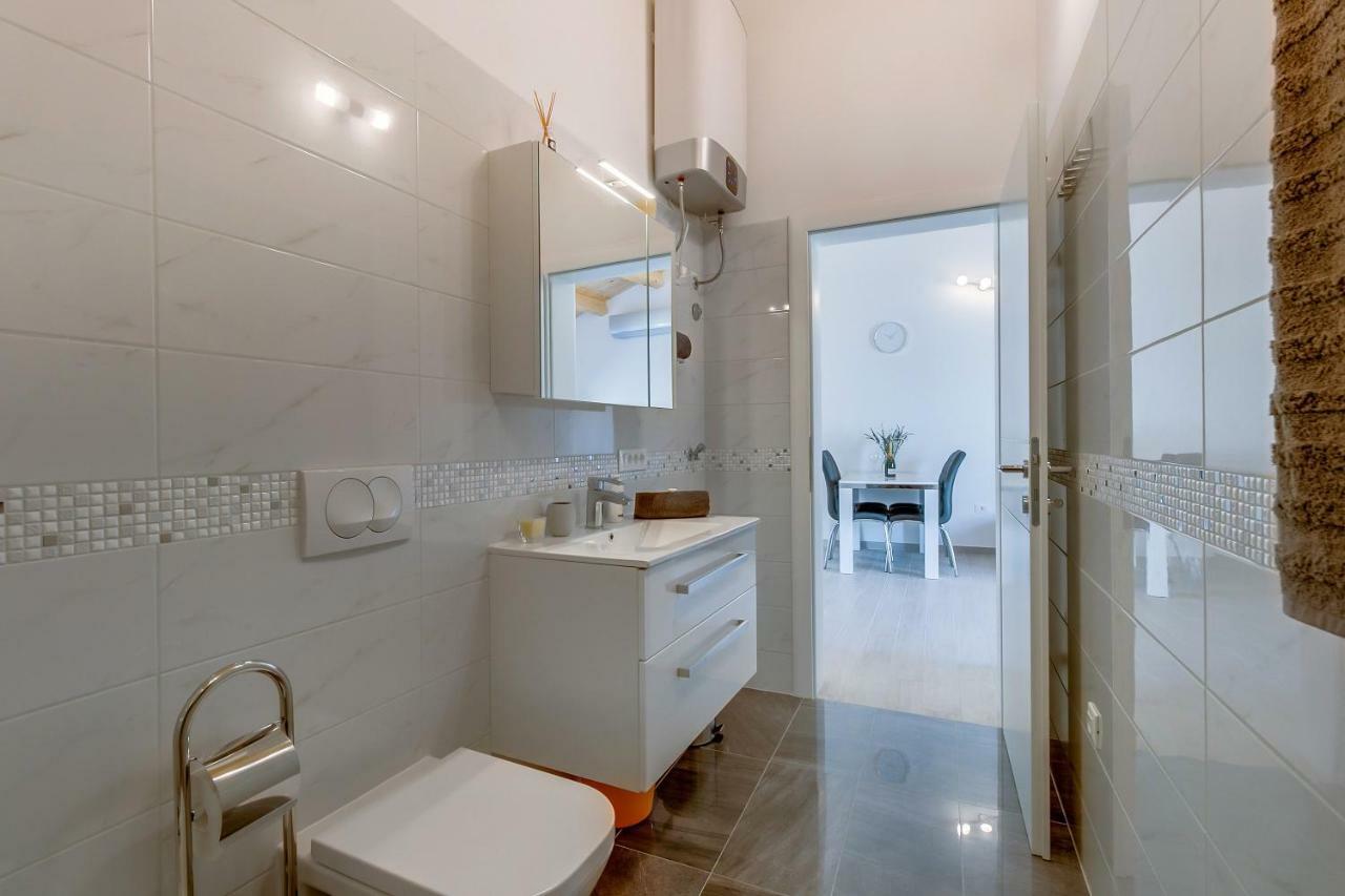Apartments Relax Veli Lošinj المظهر الخارجي الصورة